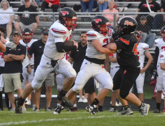 Adjustments lead Mathews over Tigers